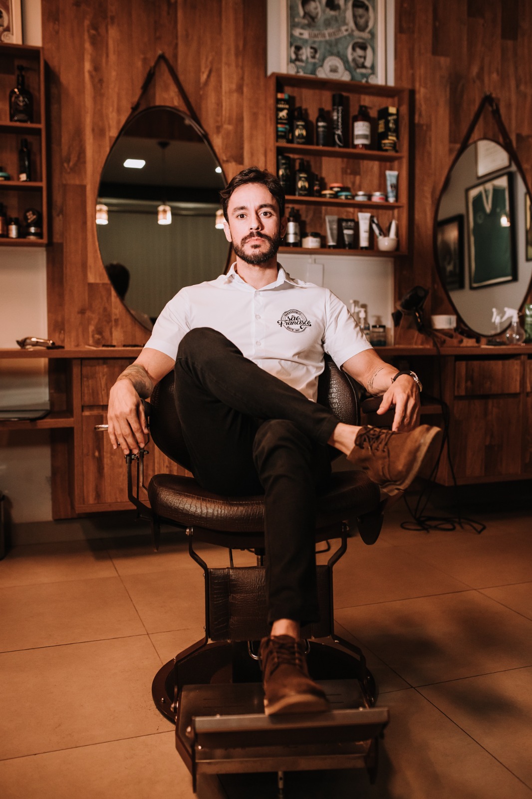 Renan Ribeiro na barbearia